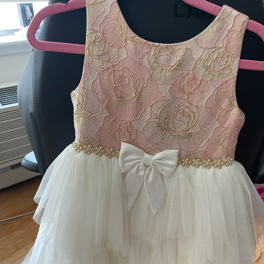 Girls flower girl dress